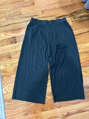 Peruvian Connection Dark Green Wide-Leg Capris